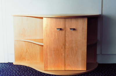 Kleiner Beistelltisch