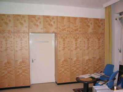 Schrankwand Ahorn Maser